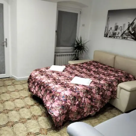 Casa Arcobaleno - Giardino E Parcheggio Gratuito Tatil Evi La Spezia