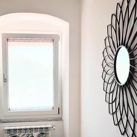 Casa Arcobaleno - Giardino E Parcheggio Gratuito Nyaraló La Spezia