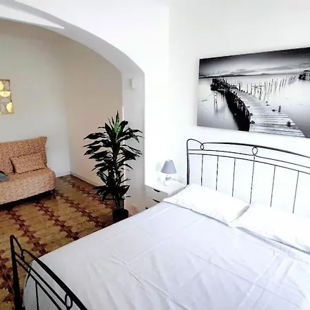 Casa Arcobaleno - Giardino E Parcheggio Gratuito * La Spezia