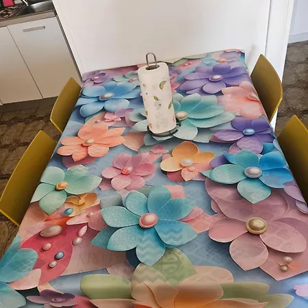 Casa Arcobaleno - Giardino E Parcheggio Gratuito Tatil Evi