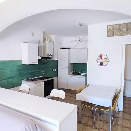 Casa Arcobaleno - Giardino E Parcheggio Gratuito * 斯培西亚