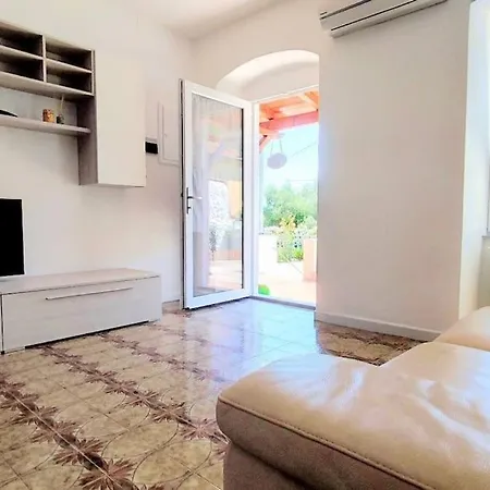 Casa Arcobaleno - Giardino E Parcheggio Gratuito La Spezia