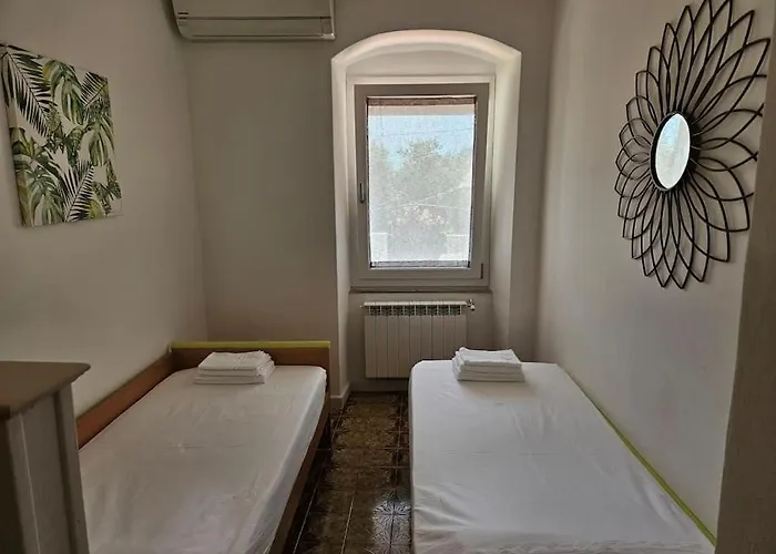 Casa Arcobaleno - Giardino E Parcheggio Gratuito Holiday home *