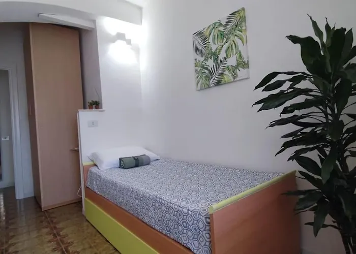 Holiday home Casa Arcobaleno - Giardino E Parcheggio Gratuito