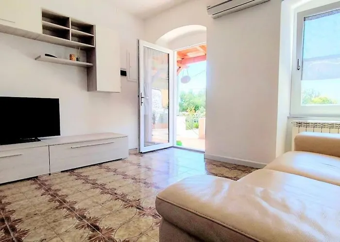 Casa Arcobaleno - Giardino E Parcheggio Gratuito La Spezia