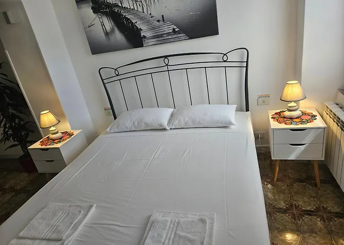 Casa Arcobaleno - Giardino E Parcheggio Gratuito Holiday home *